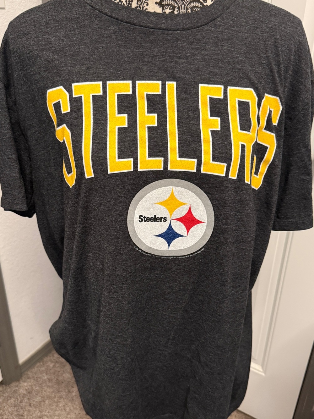 Black Pittsburgh Steelers Short Sleeve Tee